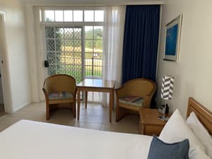 thumbnail: Breakfast area