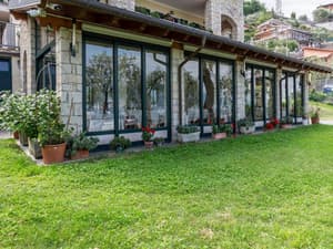 thumbnail: General view