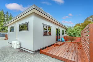 thumbnail: Exterior