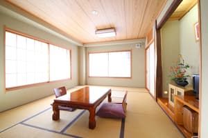 thumbnail: Living area