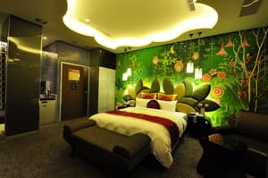 thumbnail: Room