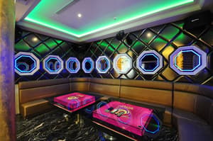 thumbnail: Living area