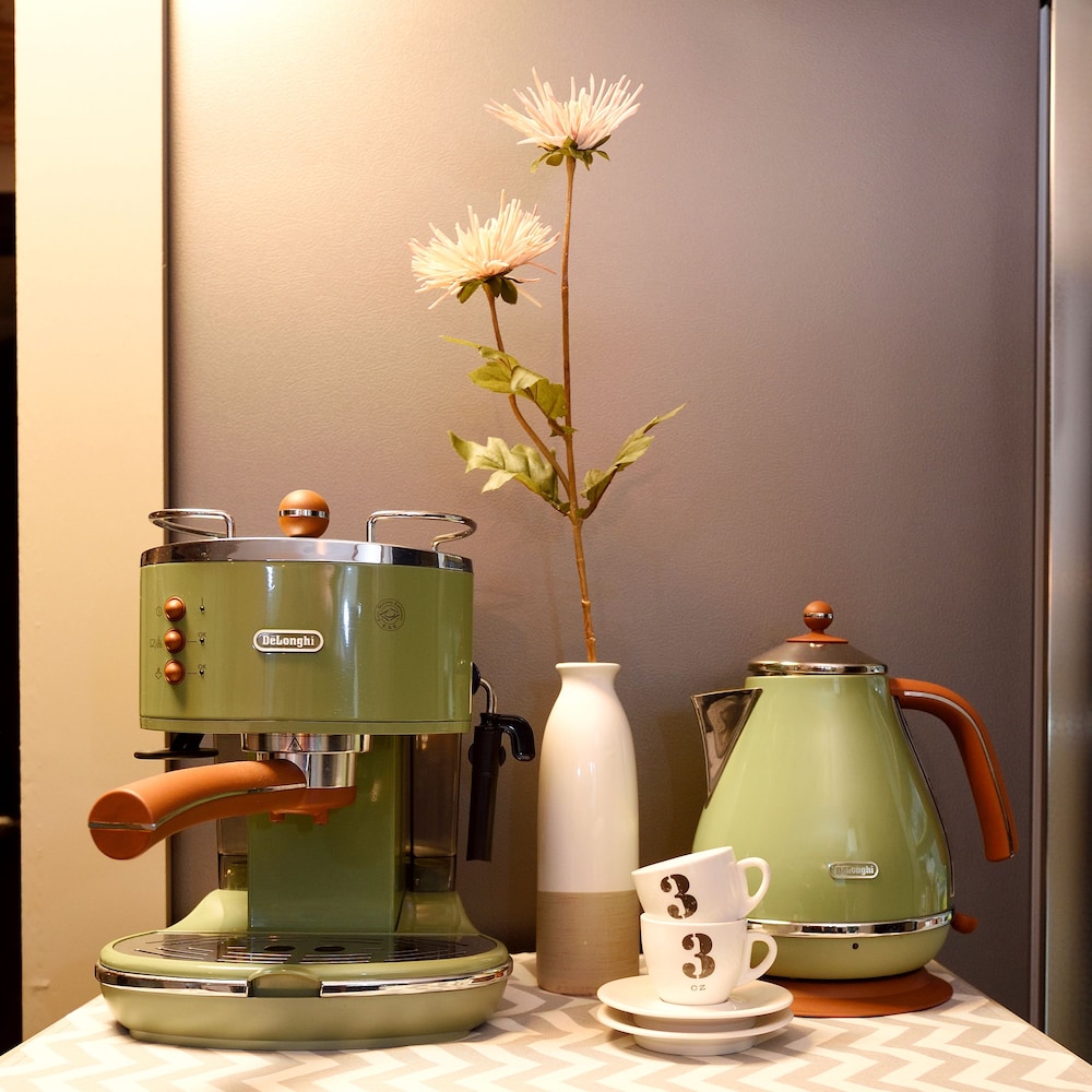 Coffee service