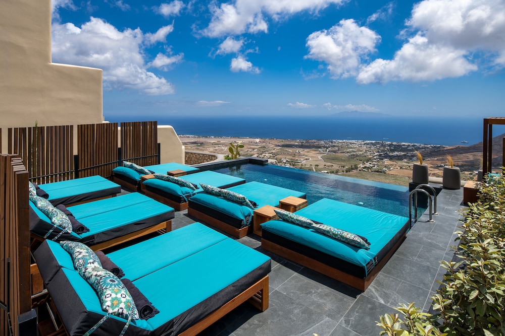 Sundeck