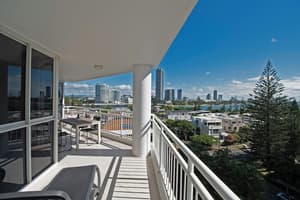 thumbnail: Balcony view