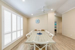 thumbnail: In-room dining