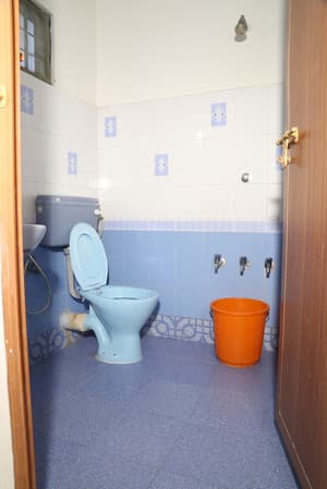 thumbnail: Bathroom