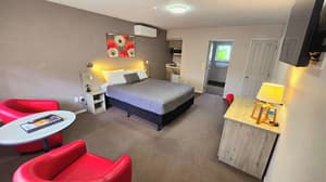 thumbnail: In-room dining
