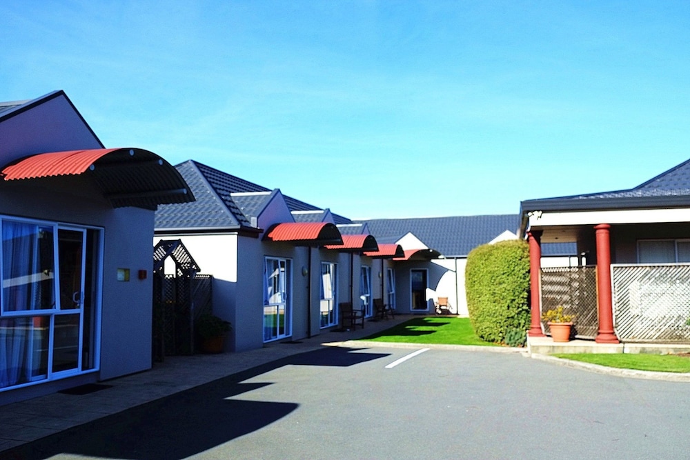 Primary image