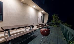 thumbnail: Exterior