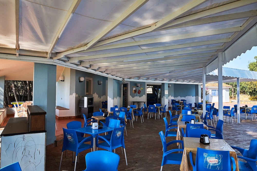 Restaurant-cafeteria