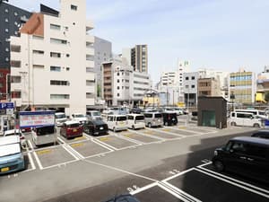 thumbnail: Parking
