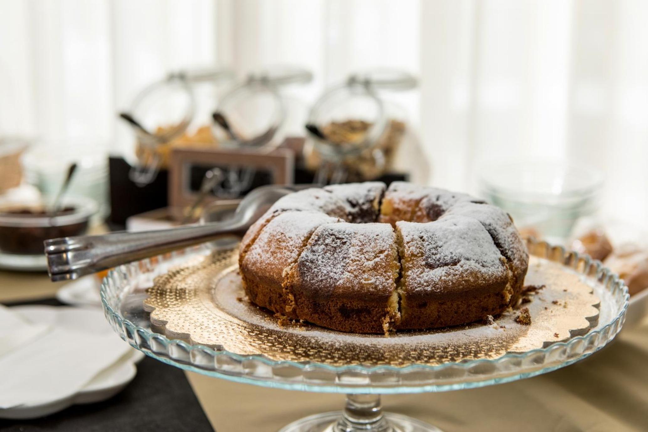 Restaurant-cafeteria