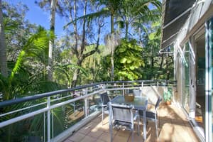 thumbnail: Balcony