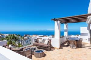thumbnail: Terrace/patio