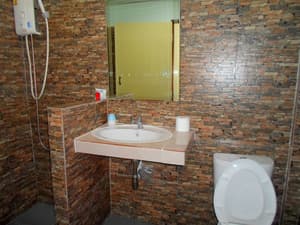 thumbnail: Bathroom