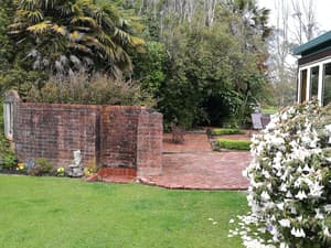 thumbnail: Garden