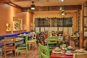 thumbnail: Restaurant