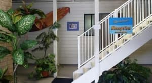 thumbnail: Exterior