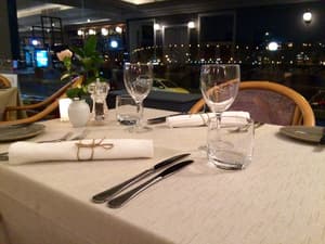 thumbnail: Restaurant