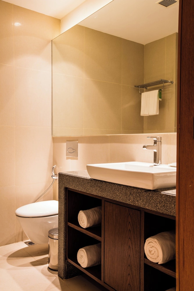 Bathroom amenities
