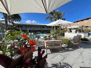 thumbnail: Pool