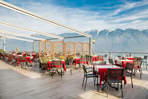 thumbnail: Restaurant