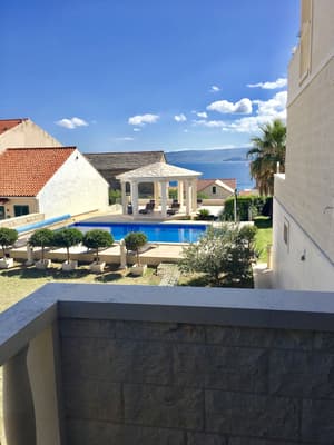 thumbnail: Terrace/patio