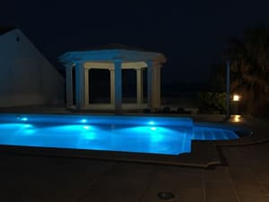 thumbnail: Outdoor pool
