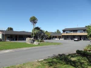 thumbnail: Exterior
