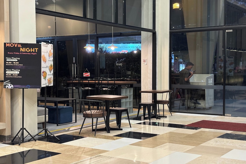 Coffee shop