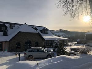 thumbnail: Exterior