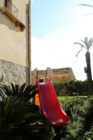 thumbnail: Children's play area - outdoor