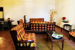 thumbnail: Lobby sitting area
