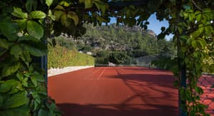 thumbnail: Tennis court