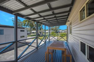 thumbnail: Terrace/patio