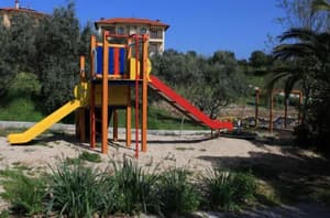 thumbnail: Children's play area - outdoor