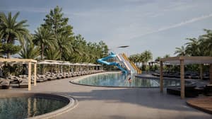 thumbnail: Pool