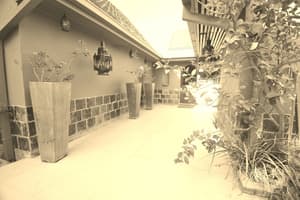 thumbnail: Property grounds