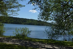 thumbnail: Lake