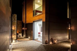 thumbnail: Interior