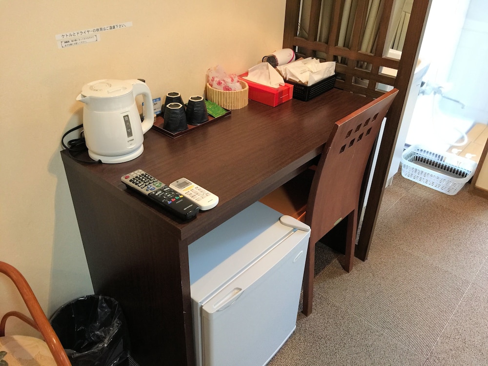Mini-refrigerator