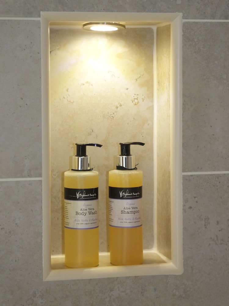 Bathroom amenities