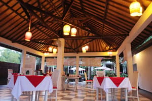thumbnail: Restaurant