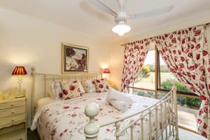 thumbnail: In-room dining