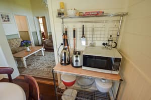 thumbnail: In-room dining
