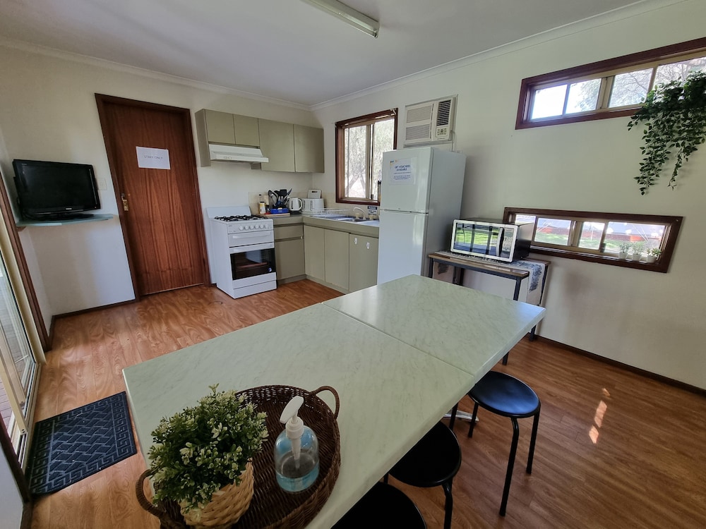 Shared kitchen facilities