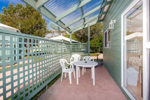 thumbnail: Terrace/patio