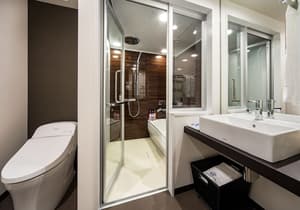 thumbnail: Bathroom