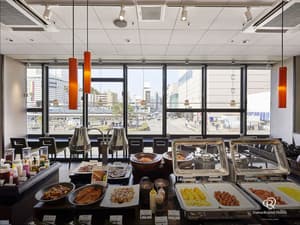 thumbnail: Breakfast area